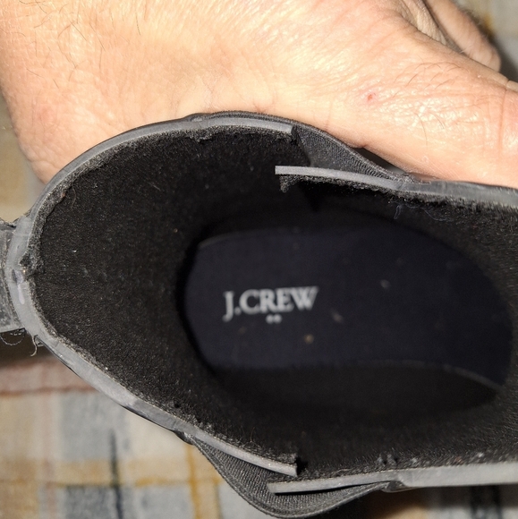 A pair of J. Crew Kenton Chelsea boots in a men's size 10. Like new condition - Picture 13 of 13